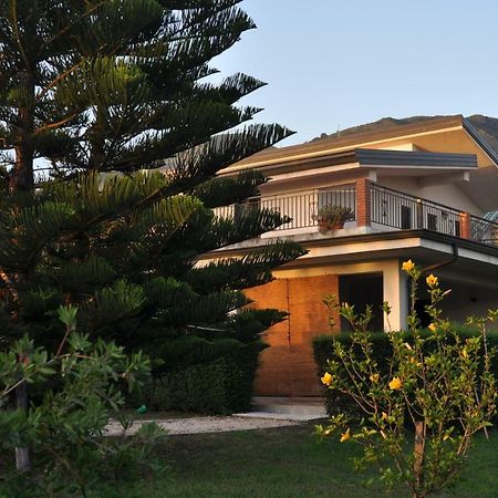 Villa Lidia Паола Екстериор снимка
