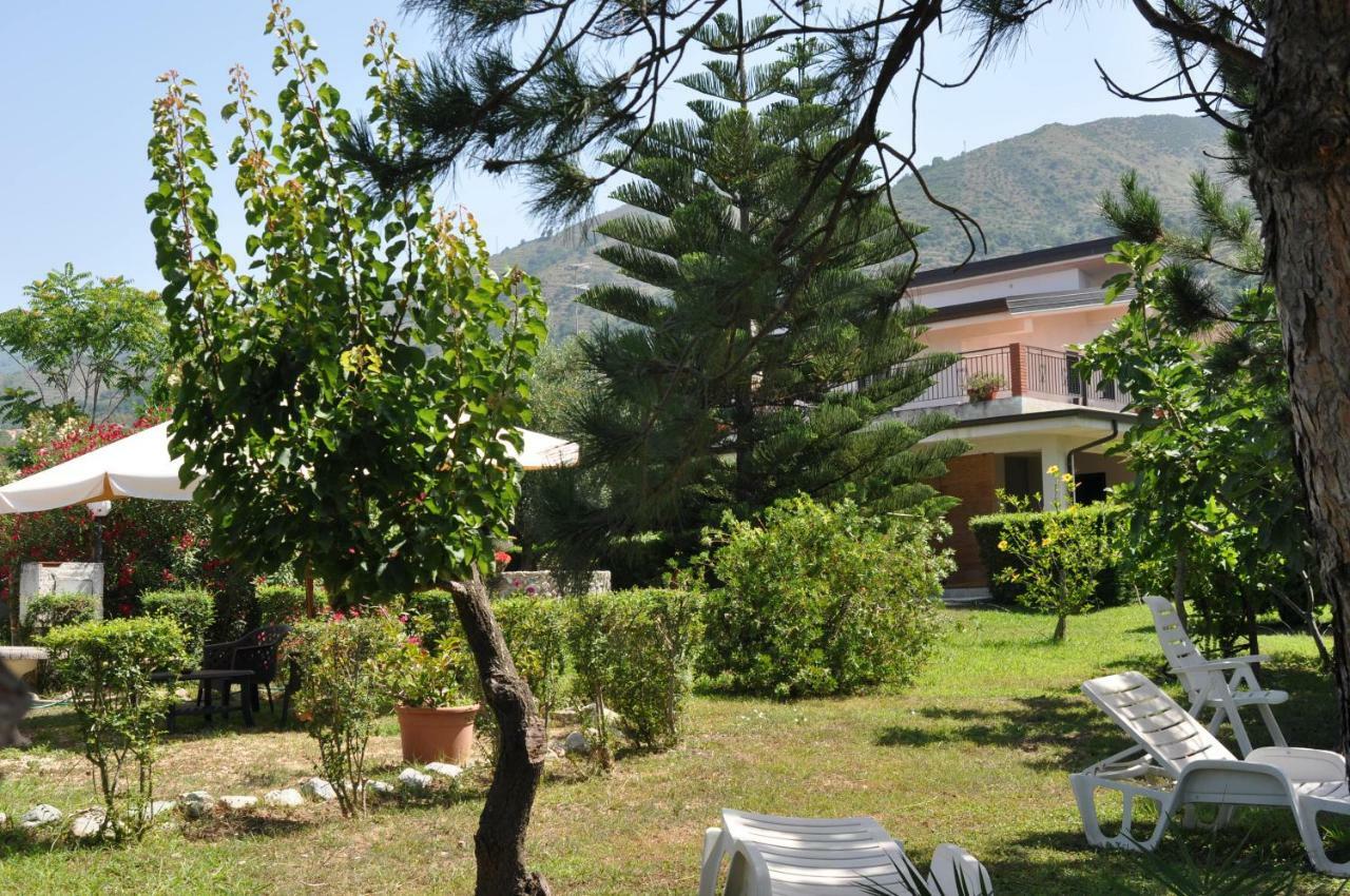 Villa Lidia Паола Екстериор снимка