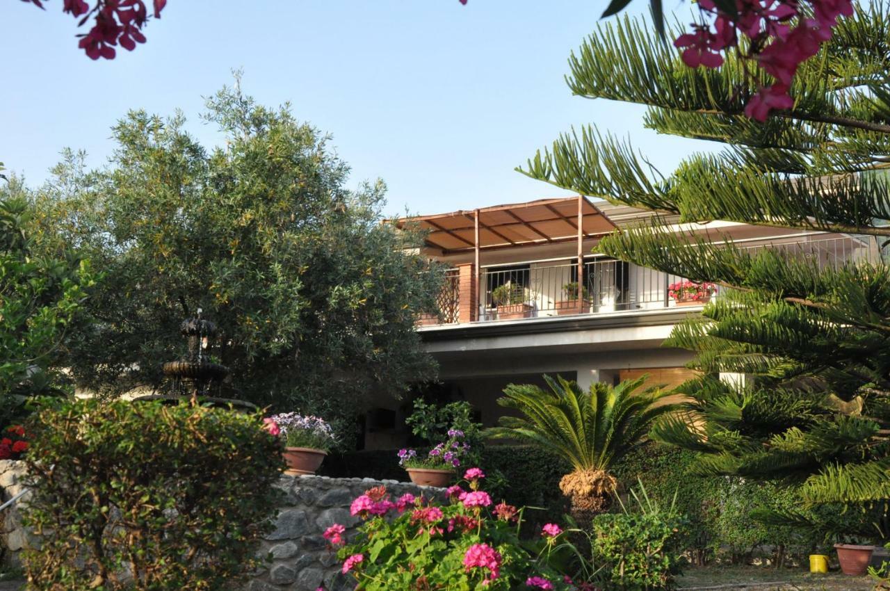 Villa Lidia Паола Екстериор снимка